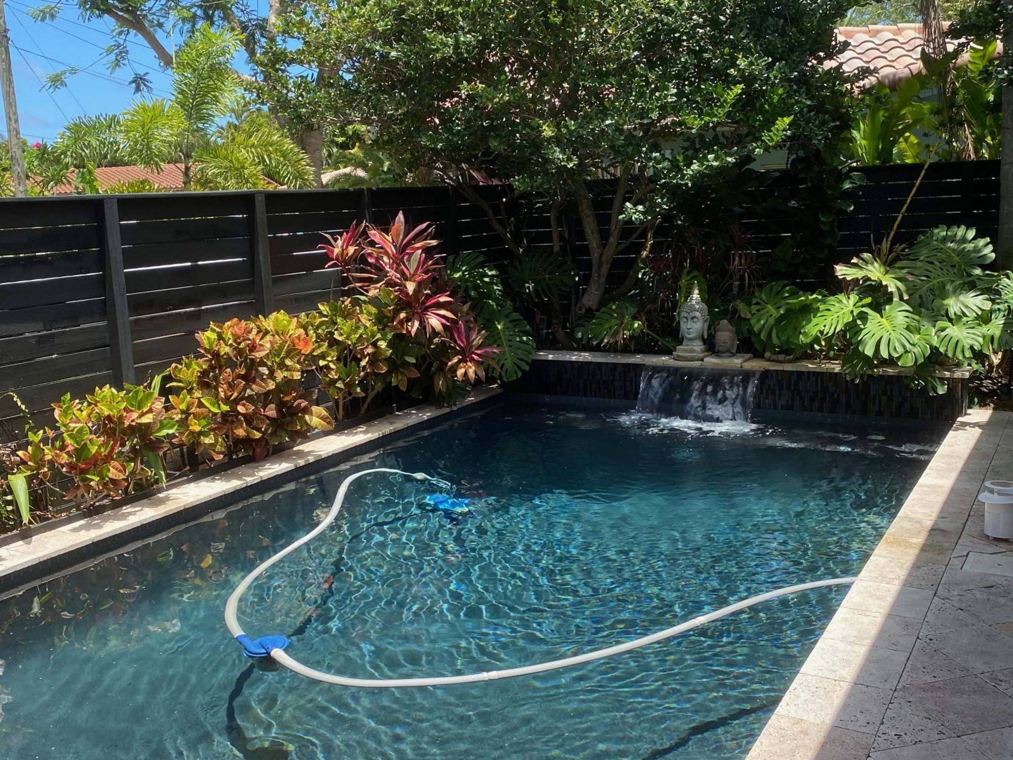 Riverbank Guesthouse Wilton Manors Dış mekan fotoğraf